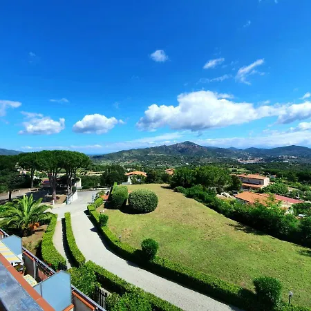 Golfo Blu Apartament *