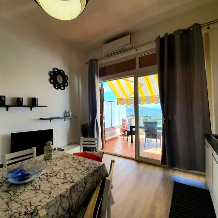 Golfo Blu Апартаменты *